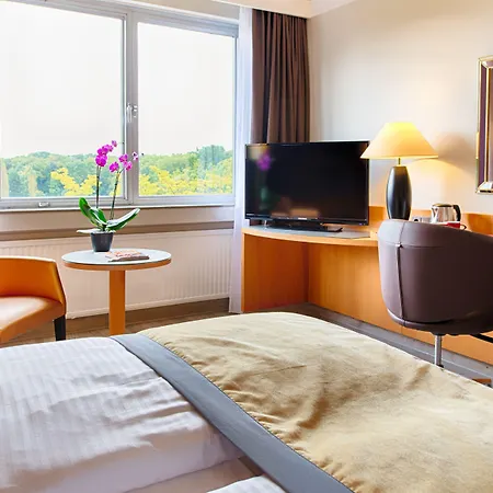 Hotel Leonardo Royal - Am Stadtwald Colónia