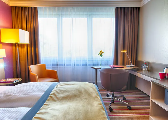 Hotel Leonardo Royal - Am Stadtwald 4*