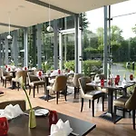 Leonardo Royal - Am Stadtwald 4*