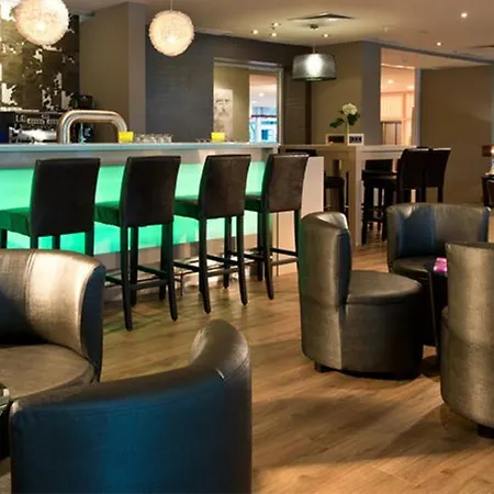 Hotel Leonardo Royal - Am Stadtwald 4*