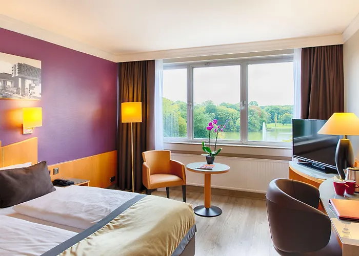 Otel Leonardo Royal - Am Stadtwald Köln