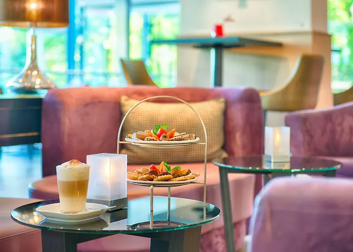 Otel Leonardo Royal - Am Stadtwald Köln