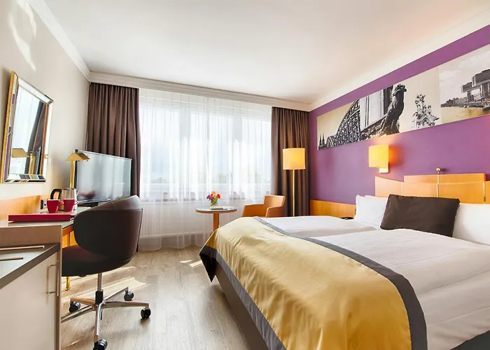 Leonardo Royal - Am Stadtwald Otel