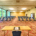 מלון Leonardo Royal - Am Stadtwald 4*