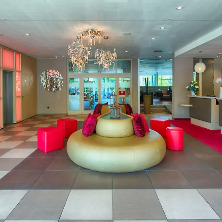 Leonardo Royal - Am Stadtwald Kolín nad Rýnem