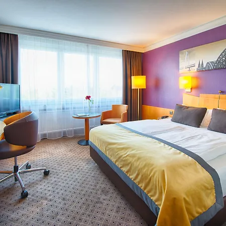 Hotel Leonardo Royal - Am Stadtwald 4*