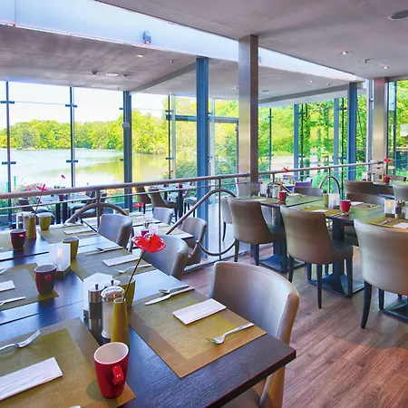 Leonardo Royal - Am Stadtwald 4*