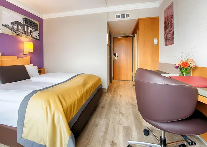 Hotel Leonardo Royal - Am Stadtwald 4*