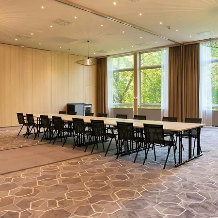 Leonardo Royal - Am Stadtwald 4* Köln